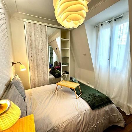Champs-Elysees - Suite For 2 People Paris Exterior photo